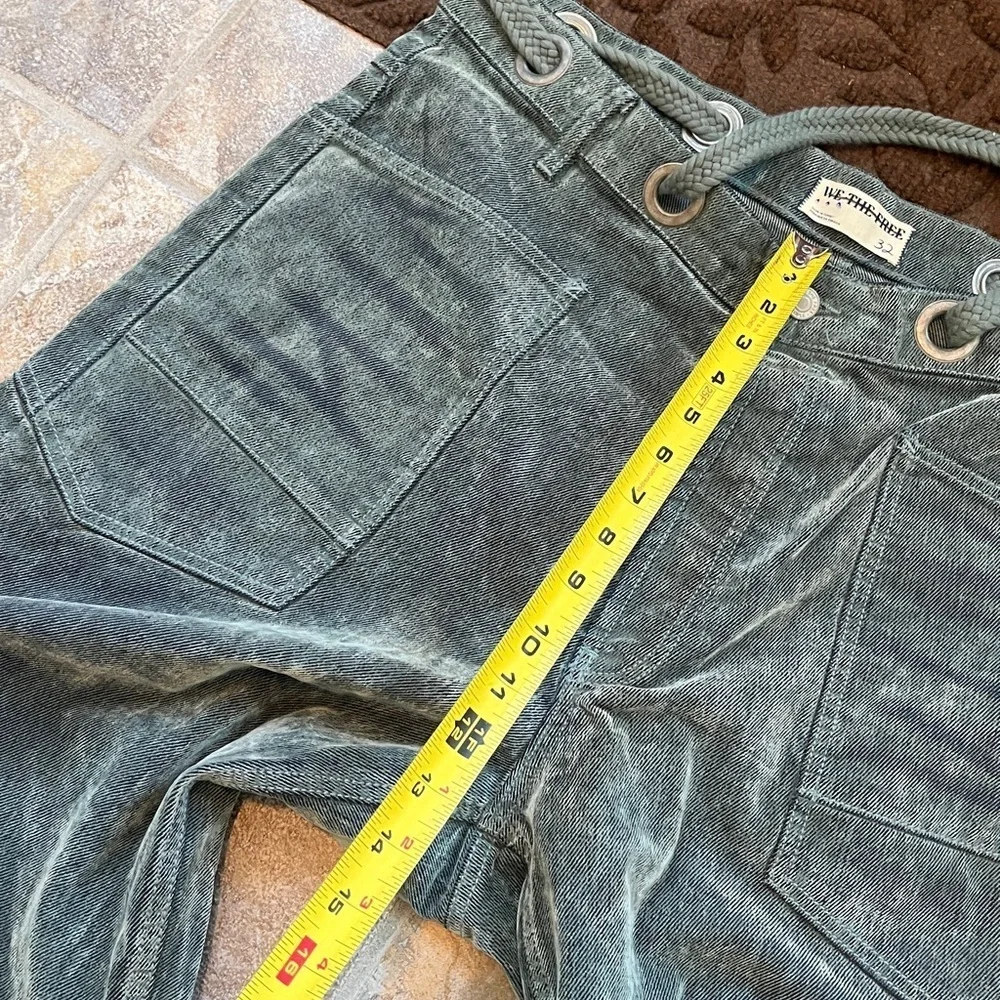 Free People We The Free Moxie Flocked Pull-On Barrel Jeans 32 NWT